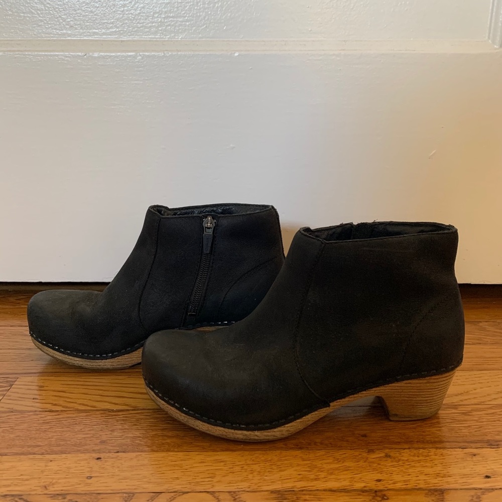 Black Dansko Barbara Ankle Boots Size 37
